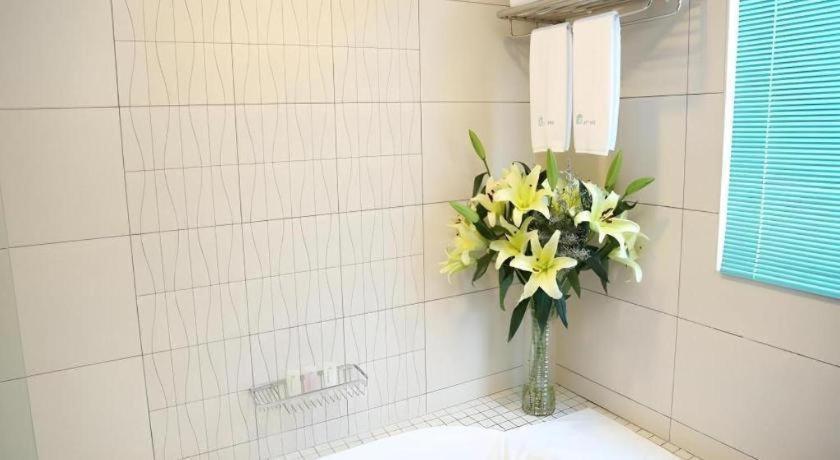 Plaza Sutera Biru Hotel Kuala Belait Zewnętrze zdjęcie